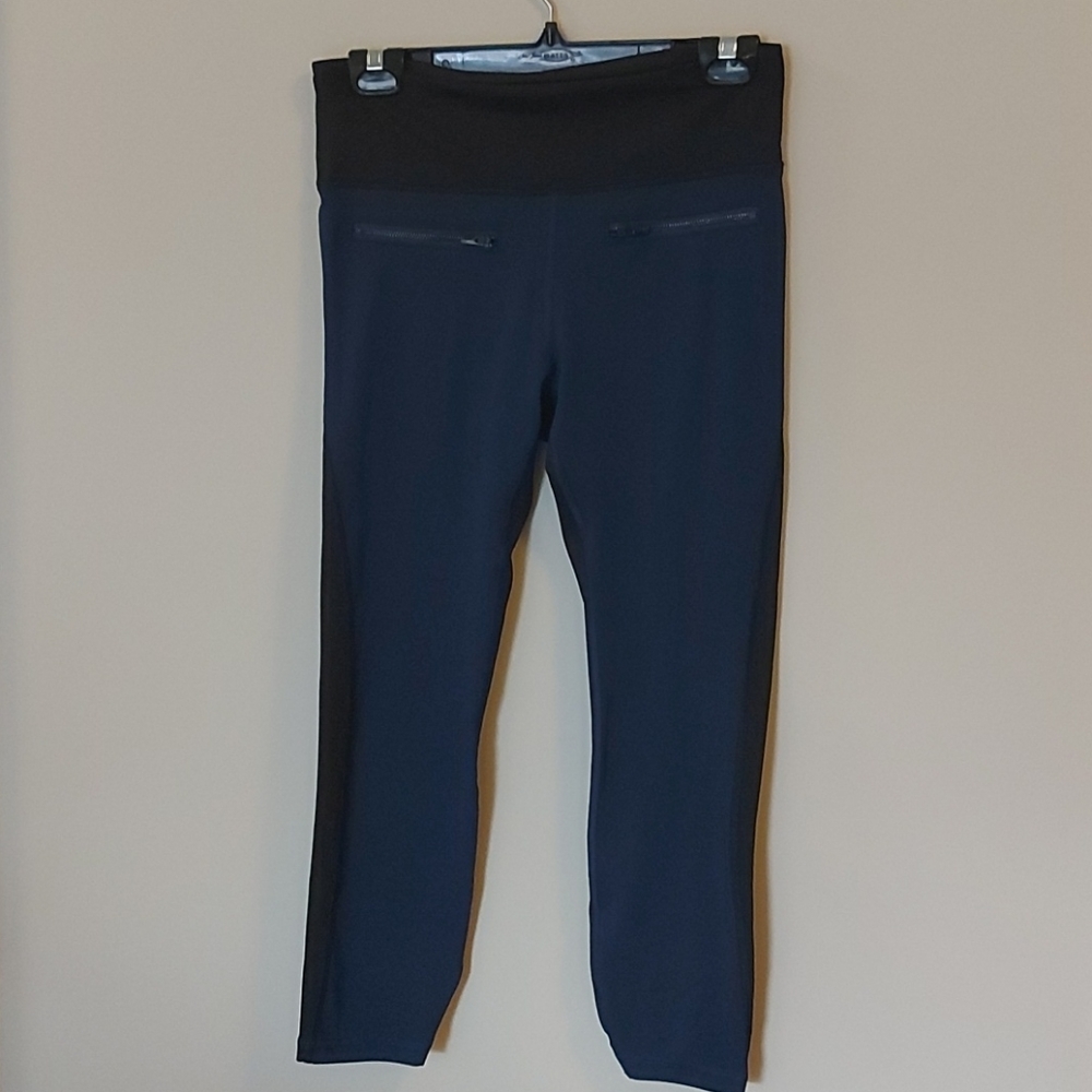 Gap street leggings- new